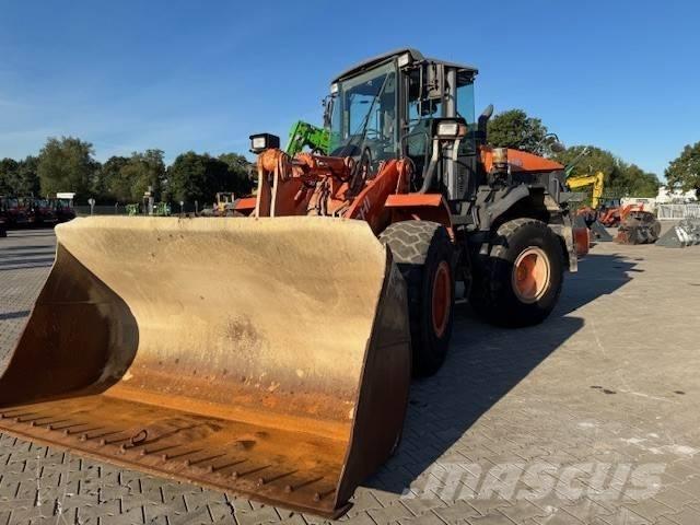 Hitachi ZW 180 Rataslaadurid