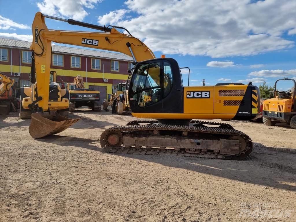 JCB JS 200 LC Roomikekskavaatorid
