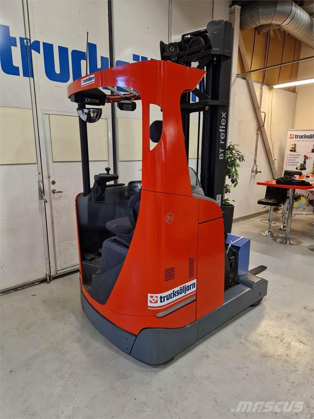 BT RRE160E Lükandmastiga tõstukid