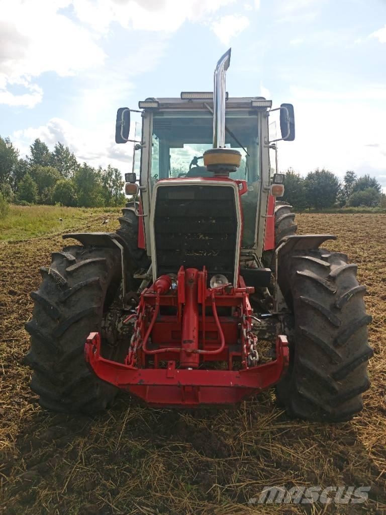 Massey Ferguson 2725 Traktorid