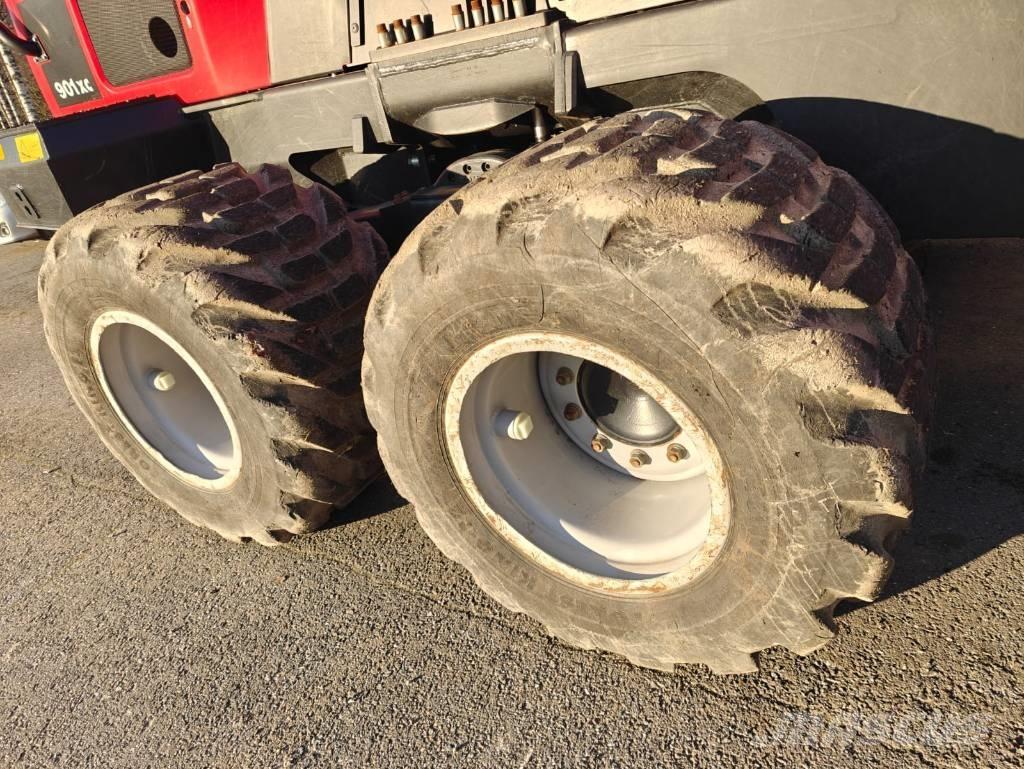 Komatsu 901 XC Harvesterid