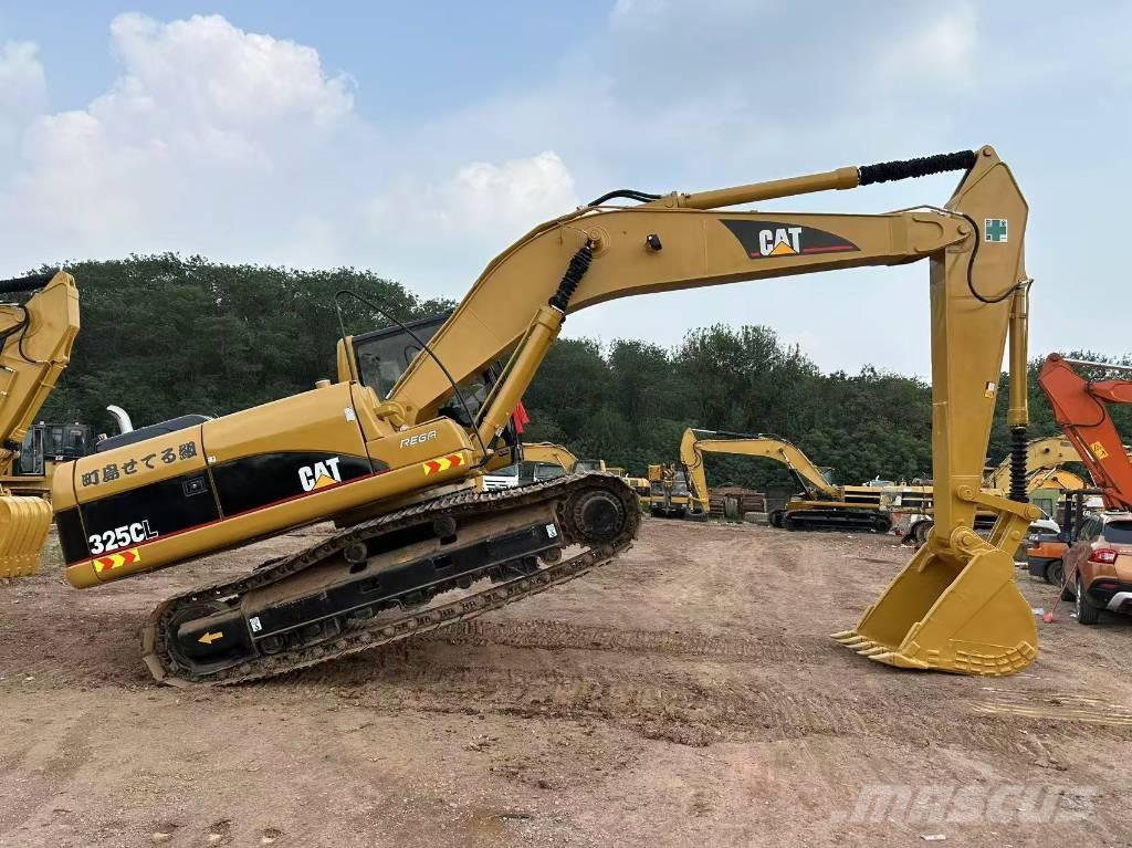 CAT 325CL Roomikekskavaatorid