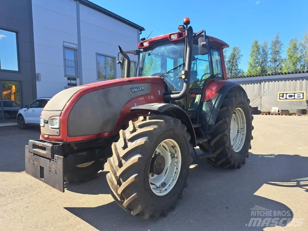 Valtra T 170 Traktorid