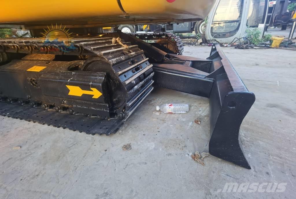 CAT 306E2 Roomikekskavaatorid