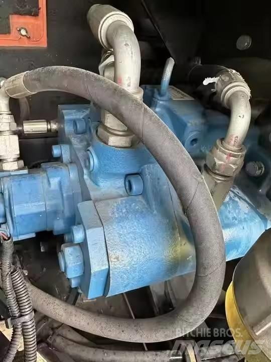 Doosan DX 75 Roomikekskavaatorid