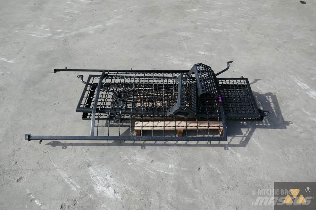 CAT Cab guards Kabiinid
