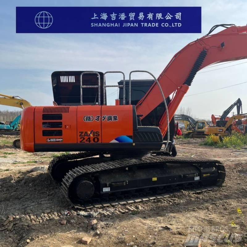 Hitachi ZX 240 Roomikekskavaatorid