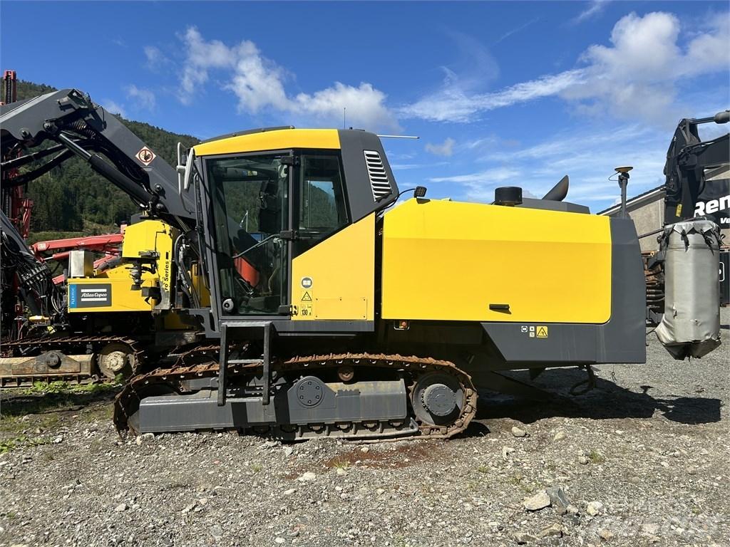 Epiroc T 40 R Vertikaalsed puurmasinad