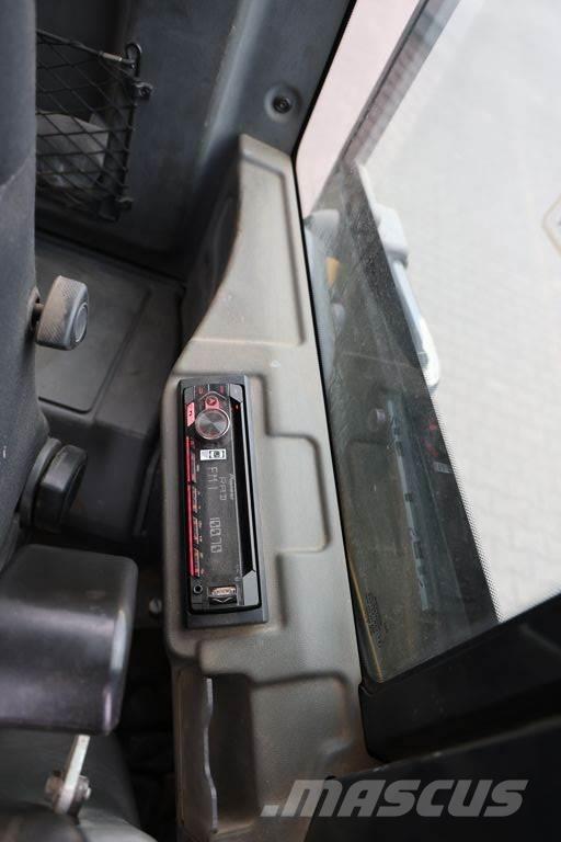 Yanmar SV60 Roomikekskavaatorid