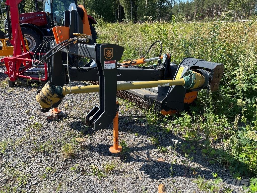 TMC Cancela TDE 250 Karjamaade niidukid / pealselõikurid