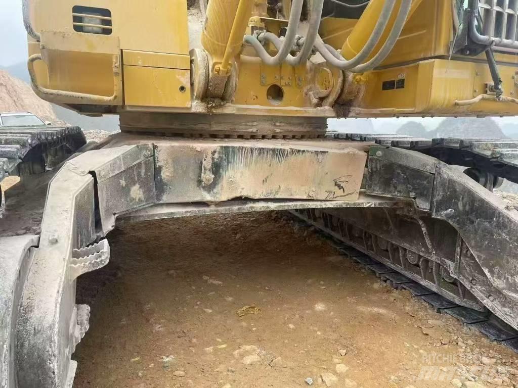 Komatsu pc850 Roomikekskavaatorid