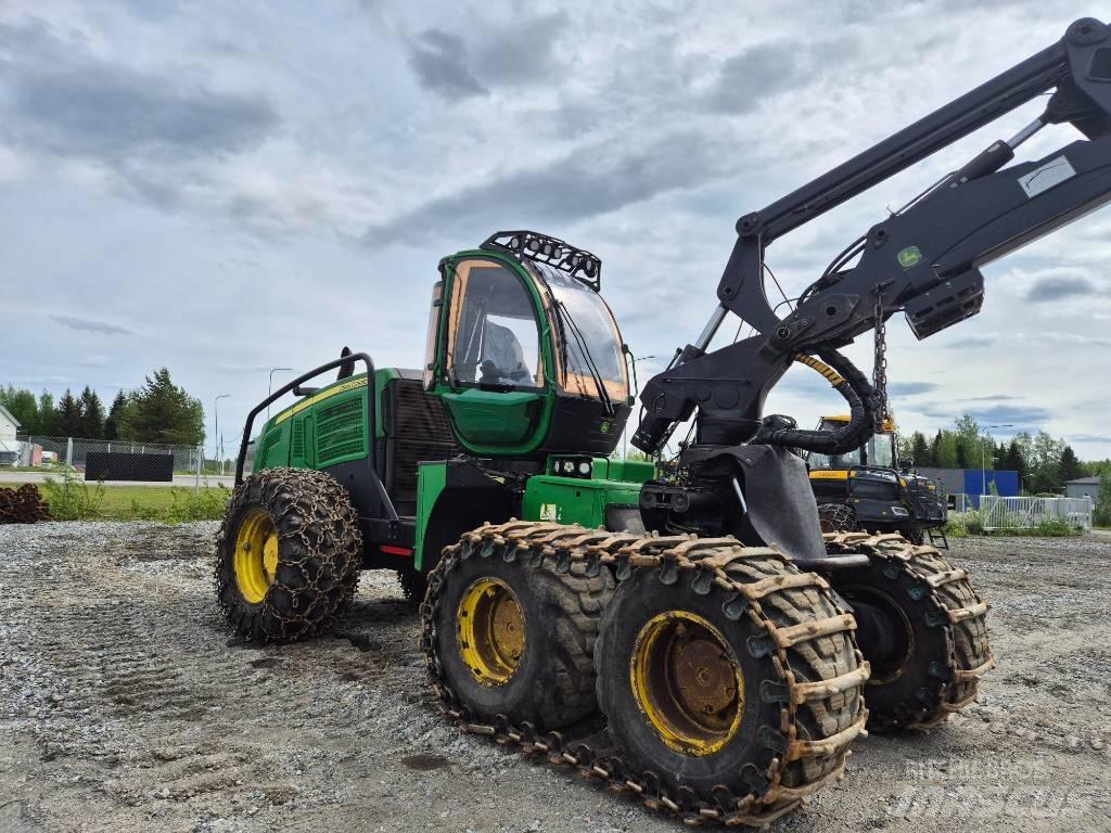 John Deere 1270E Harvesterid