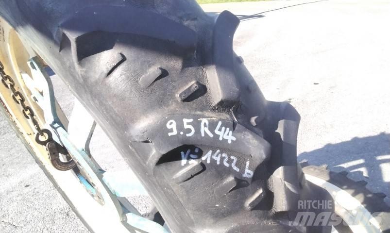 BKT 9.5R44 Rehvid, rattad ja veljed
