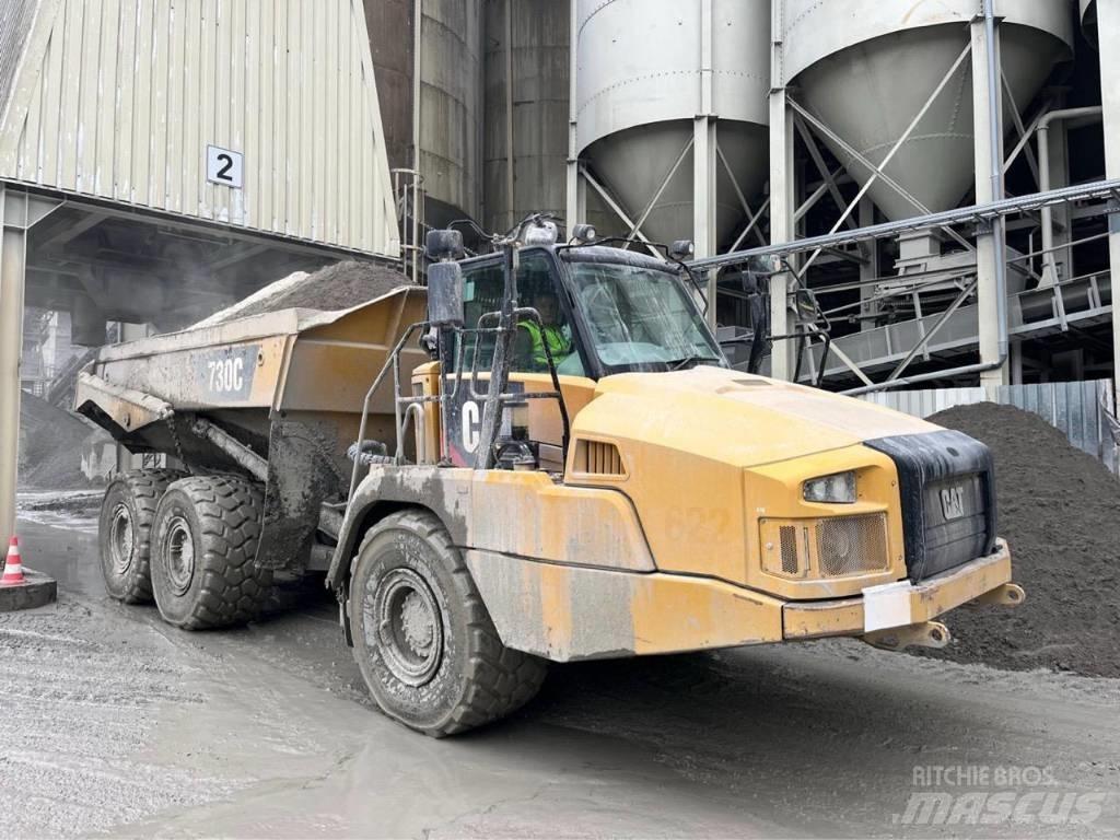 CAT 730 C Liigendraamiga pinnaseveokid