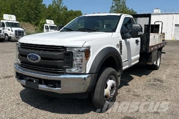 Ford F 550 XL SD Madelautod