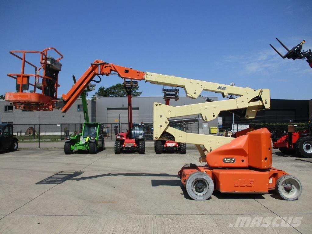 JLG E400 AJPN (687) Kompaktsed poomtõstukid