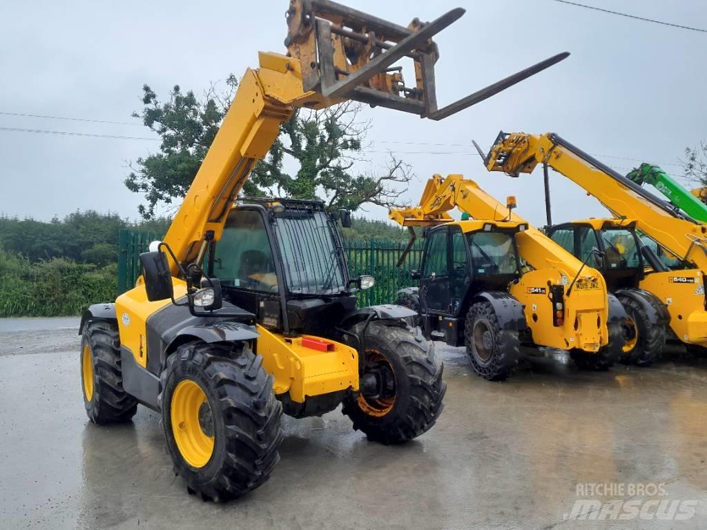 JCB 541-70 Põllumajanduslikud teleskoopkäitlejad