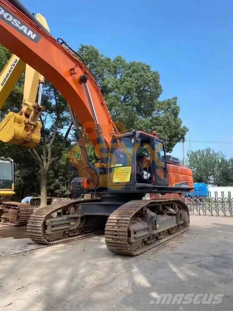 Doosan DX530 LC Roomikekskavaatorid
