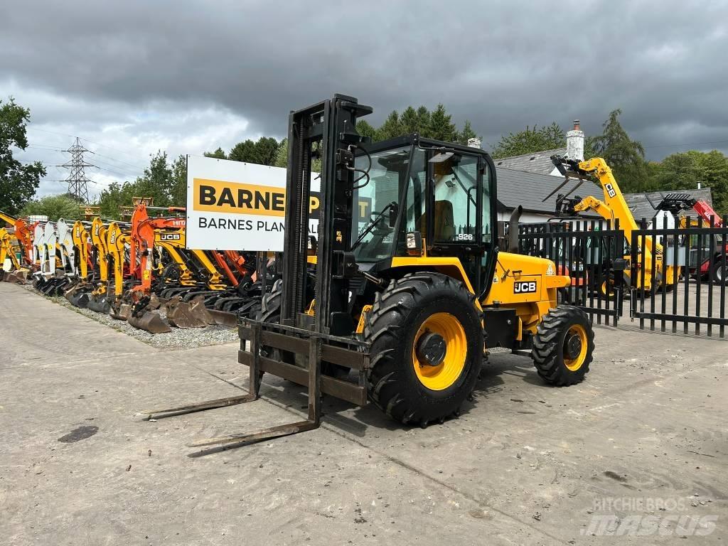 JCB 926 Maastikutõstukid