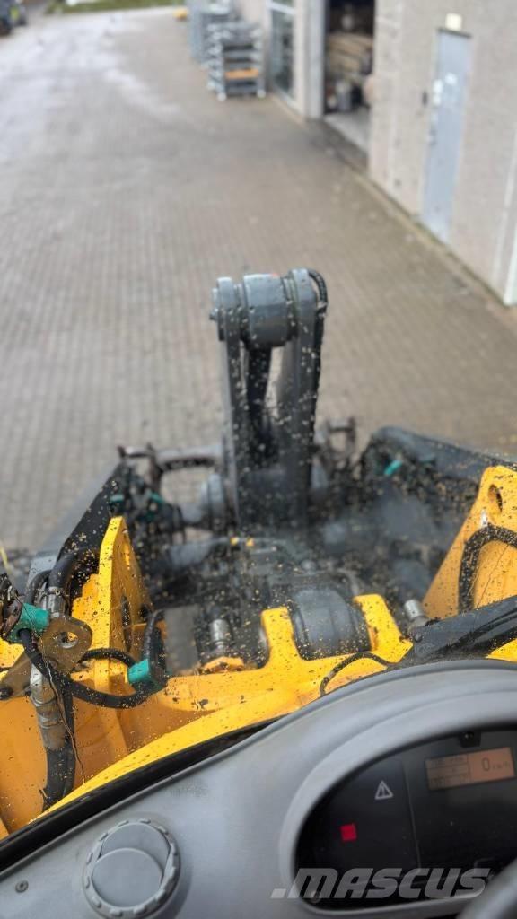 Volvo L 90 E Rataslaadurid