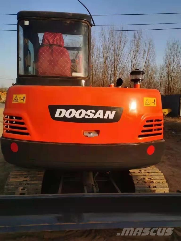 Doosan DH55 Miniekskavaatorid < 7 t