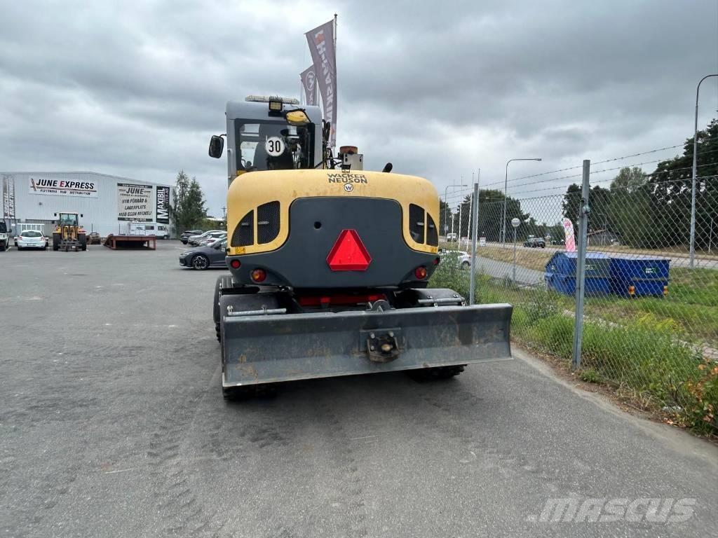 Wacker Neuson EW100 Ratasekskavaatorid