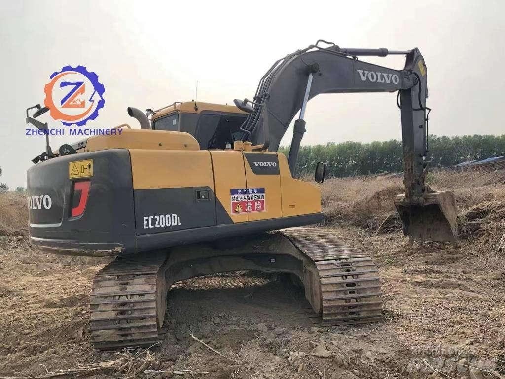 Volvo EC 200 D Roomikekskavaatorid
