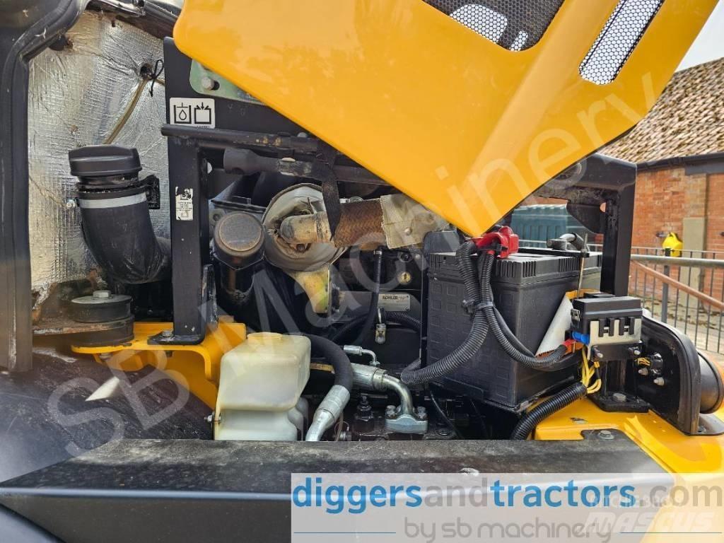 JCB TM 220 Rataslaadurid