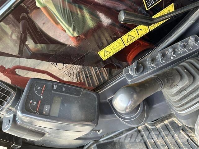 Hitachi ZX60 Roomikekskavaatorid