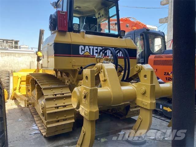 CAT D 6 G Buldooserid