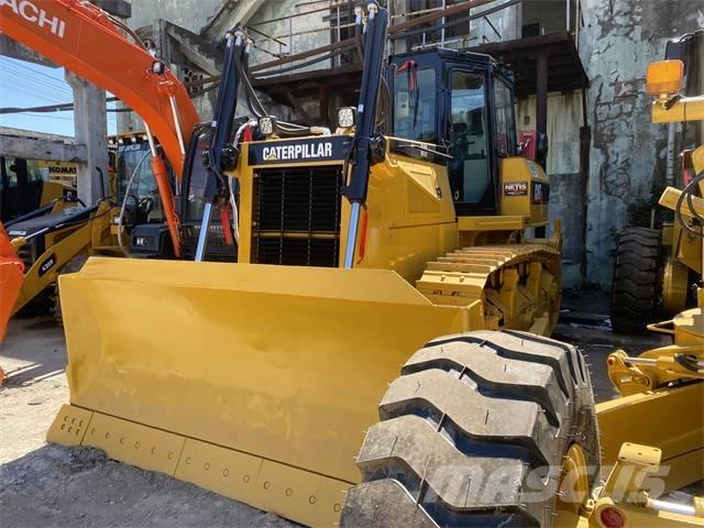CAT D 6 G Buldooserid