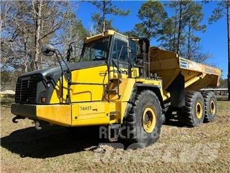 Komatsu HM 400-5 Liigendraamiga pinnaseveokid
