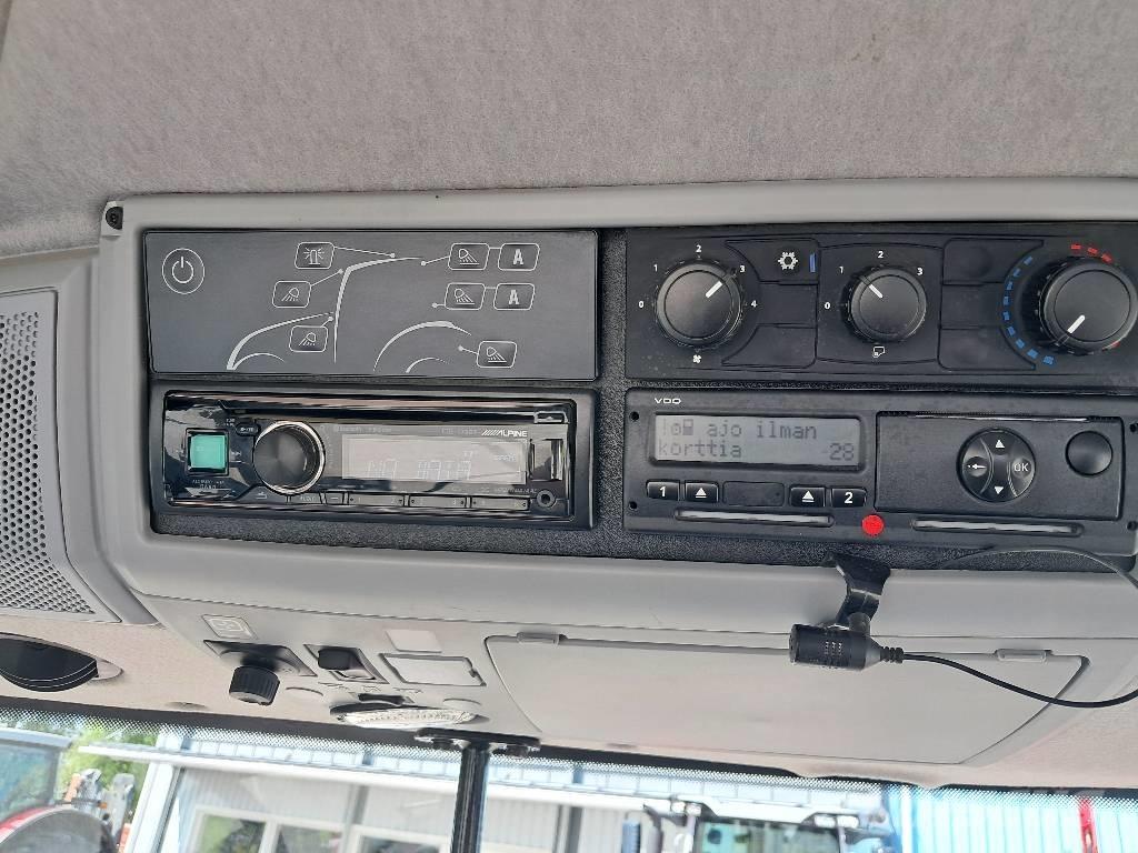 Valtra T174E Versu Traktorid