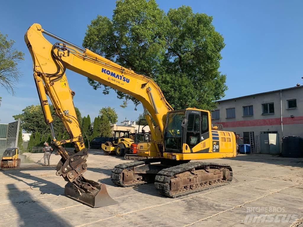 Komatsu PC210 LC-11 Roomikekskavaatorid