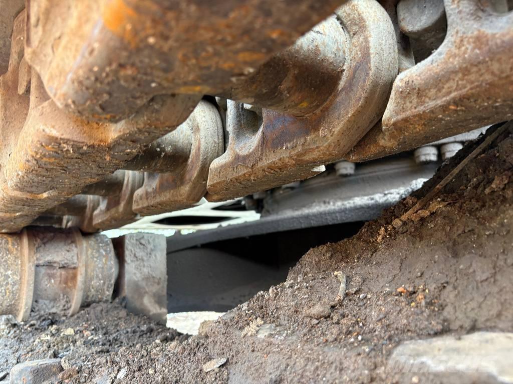 CAT 374 D L Roomikekskavaatorid