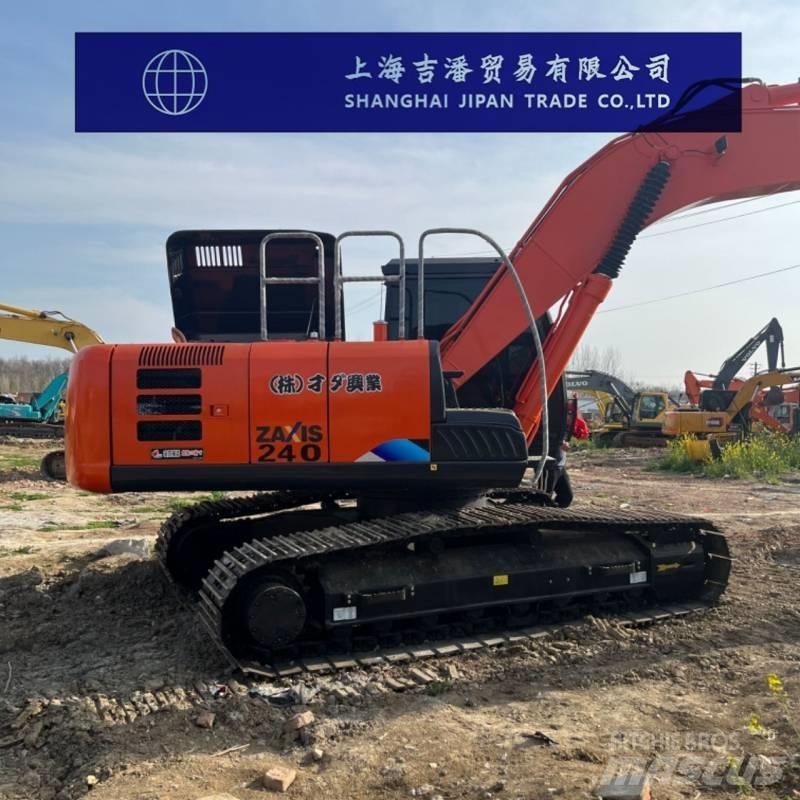 Hitachi ZX 240 Roomikekskavaatorid