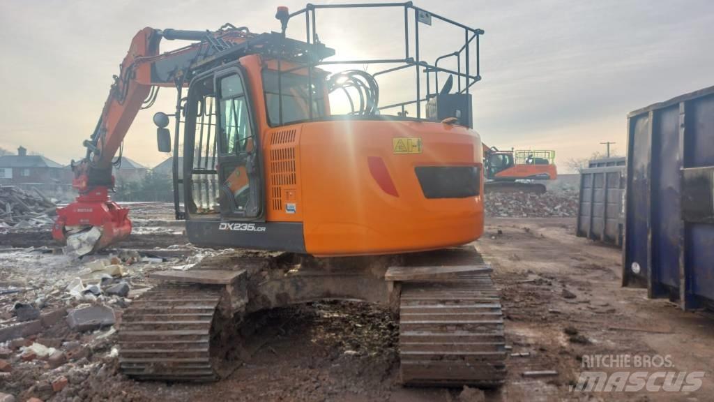 Doosan DX 235 LCR-5 Roomikekskavaatorid