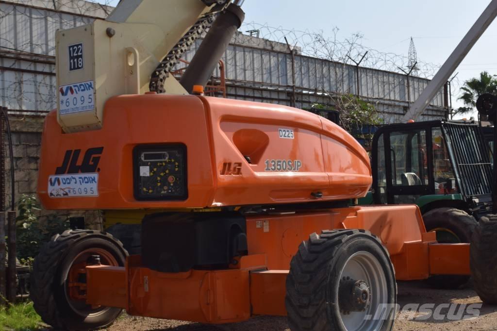 JLG 1350 SJP Teleskoop poomtõstukid