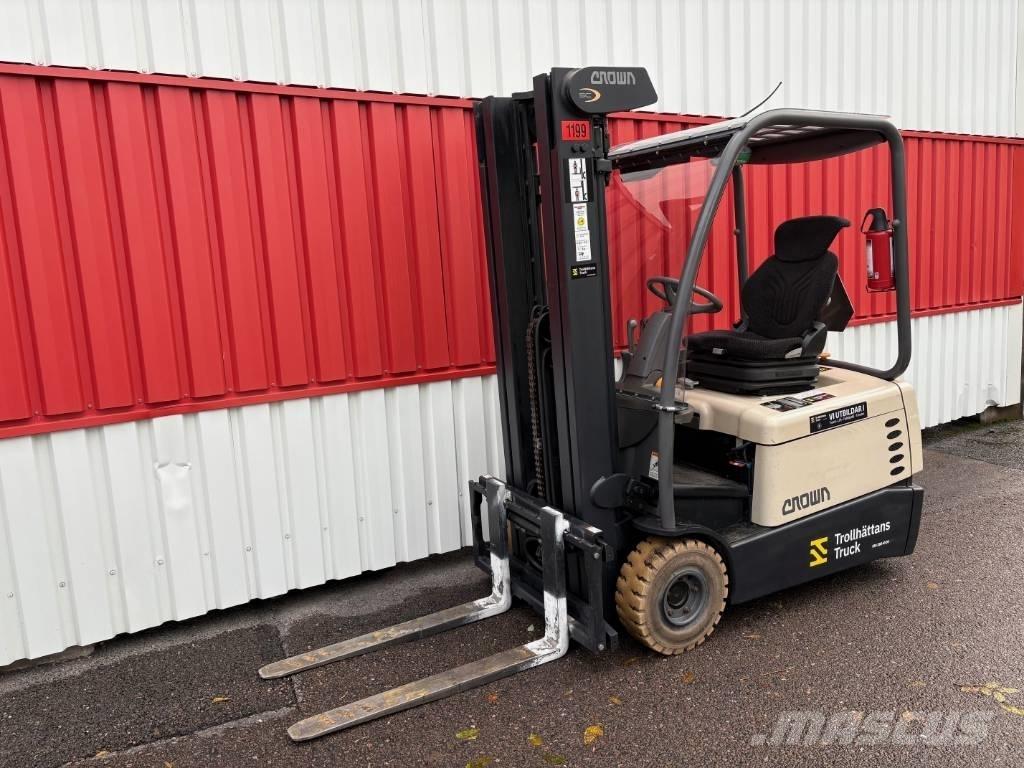 Crown SC3220 Elektritõstukid
