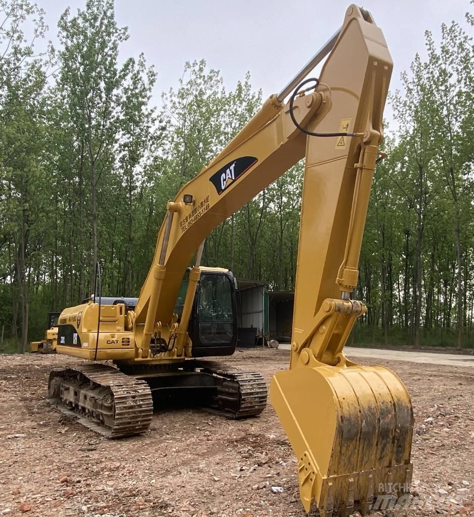 CAT 330C Roomikekskavaatorid