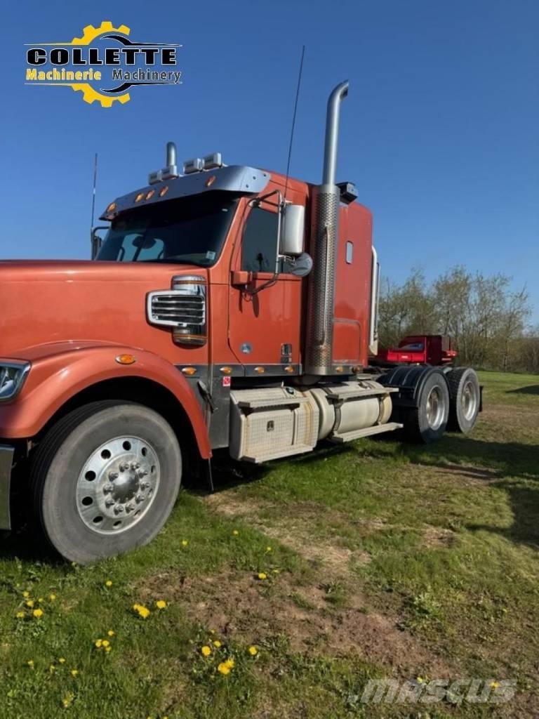 Freightliner 122 SD Sadulveokid