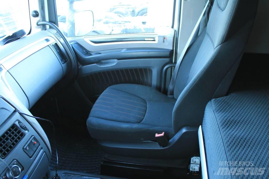 DAF XF 530 FTS Sadulveokid