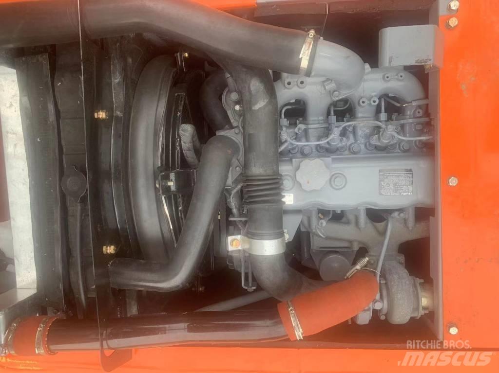 Hitachi EX 120 -3 Roomikekskavaatorid