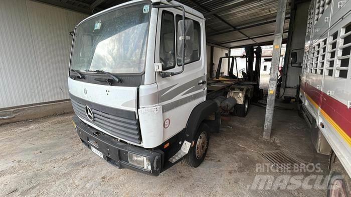 Mercedes-Benz 711 Muud veokid