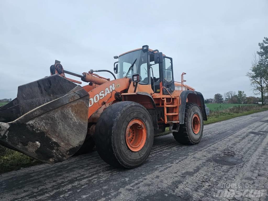 Doosan DL 400 2007r. Ekskavaatorlaadurid
