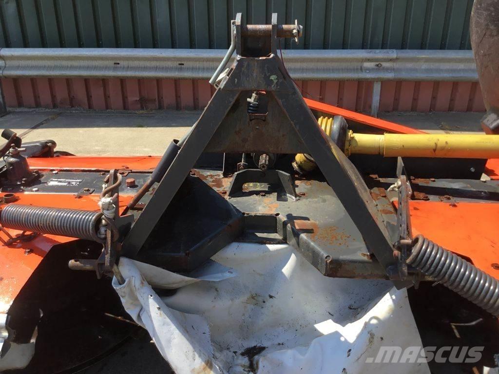 Kuhn 300 F Niidukid