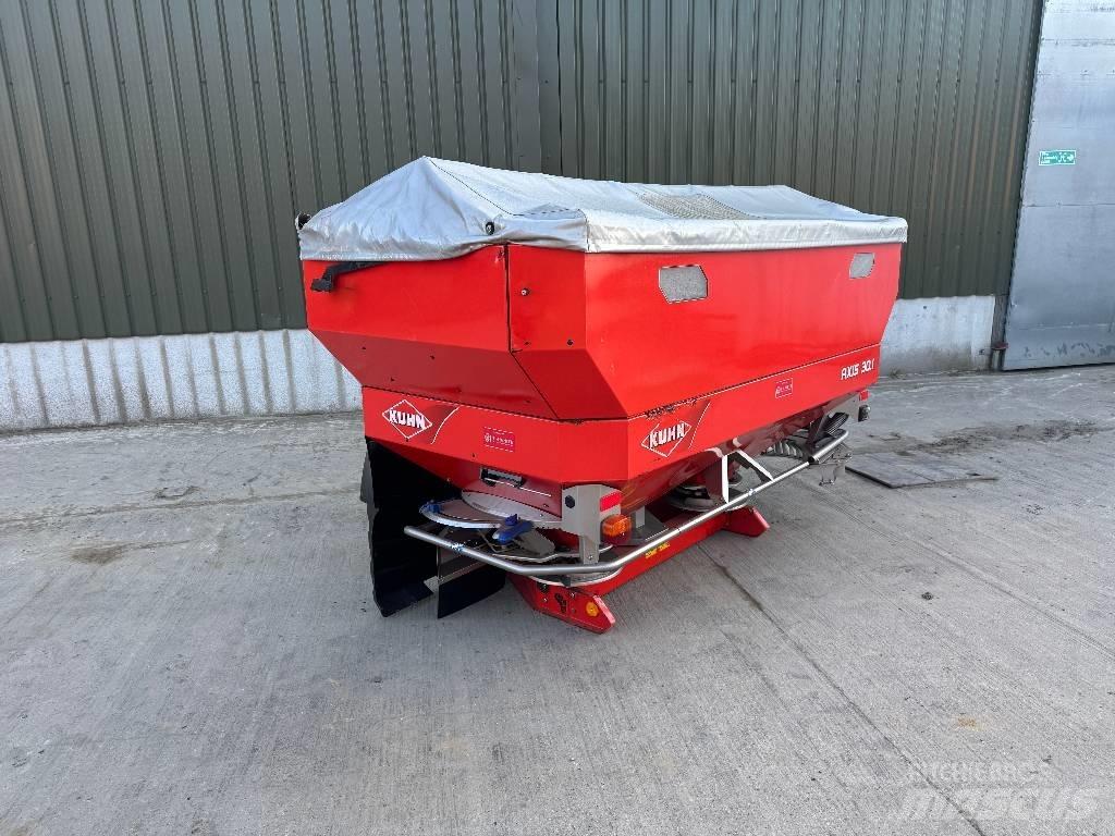 Kuhn Axis 30.1 W Mineraalväetise laoturid