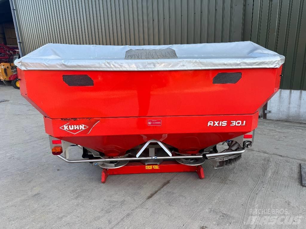 Kuhn Axis 30.1 W Mineraalväetise laoturid