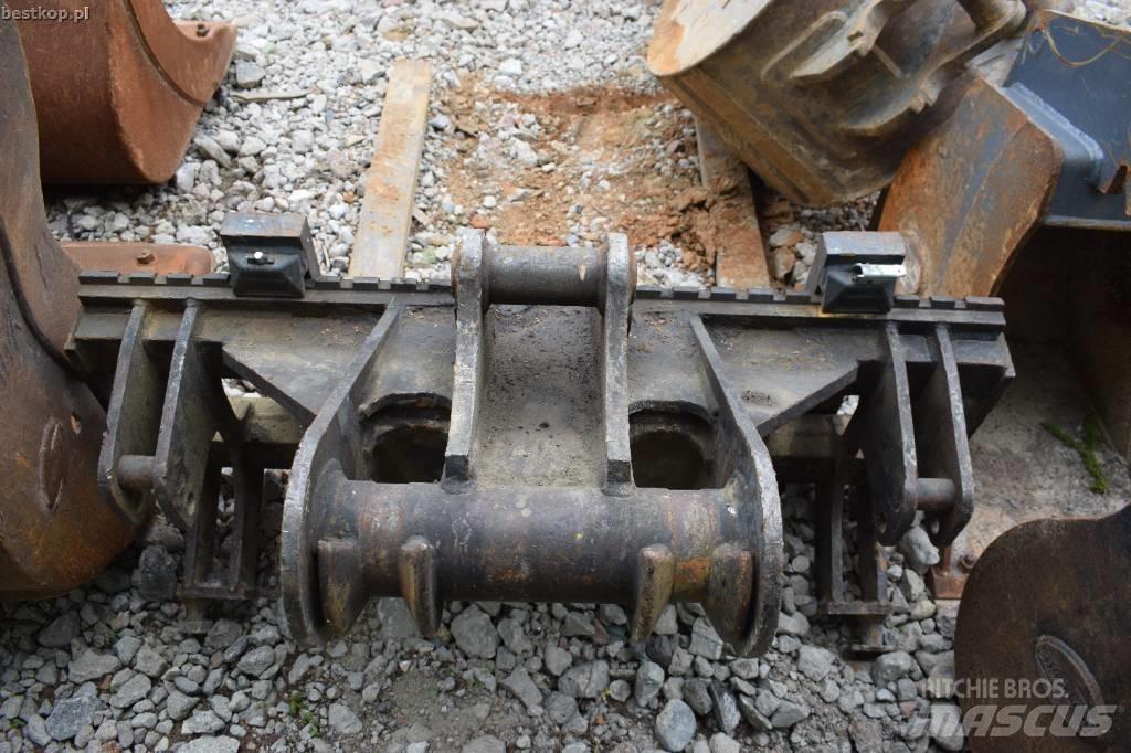 Komatsu PW118MR-11 Ratasekskavaatorid