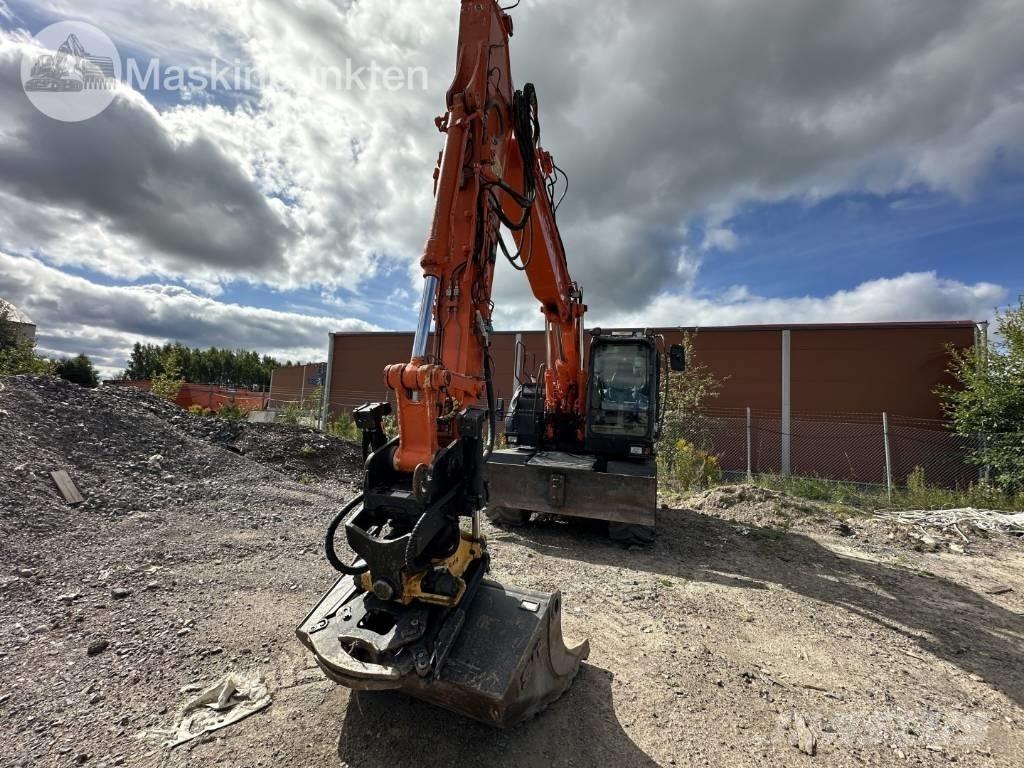 Hitachi ZX 140 W-5B Ratasekskavaatorid